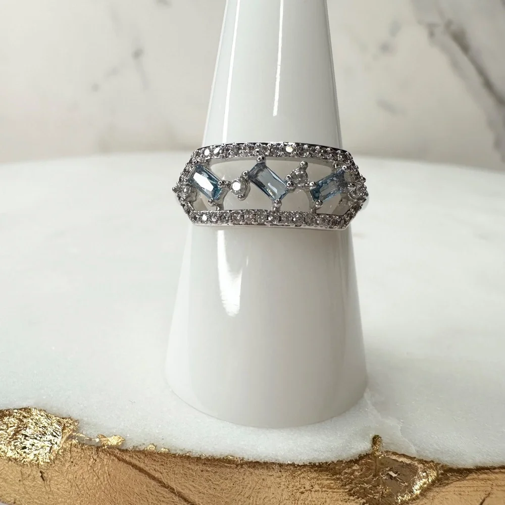 Bomb Party Maze Of Sparkle Blue Zircon Spinel Ring Size 9 RBP5762 NWT